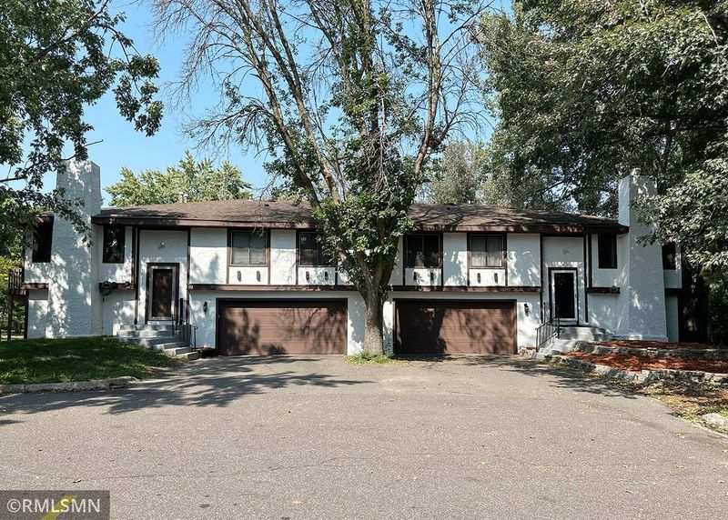 112 118th Ave NE, Blaine, MN 55434