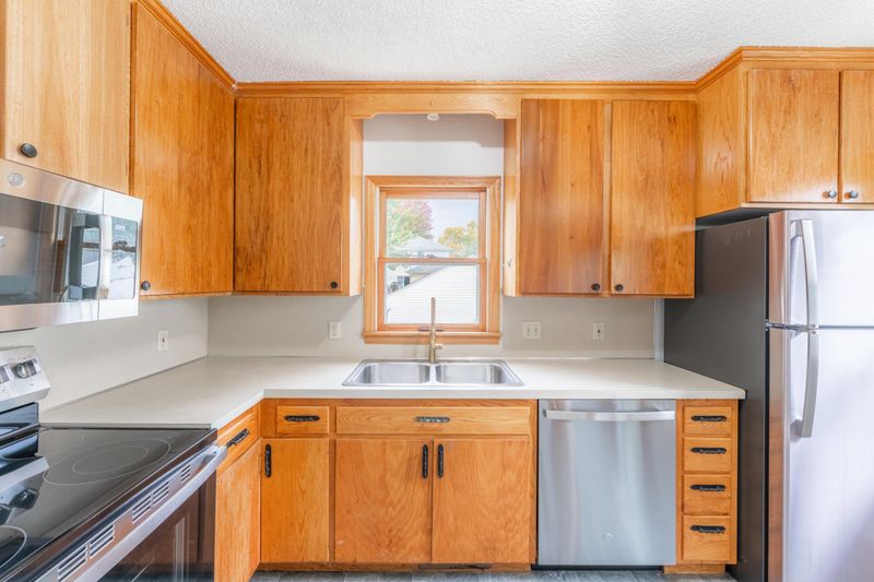 6632 Vincent Ave S, Richfield, MN 55423