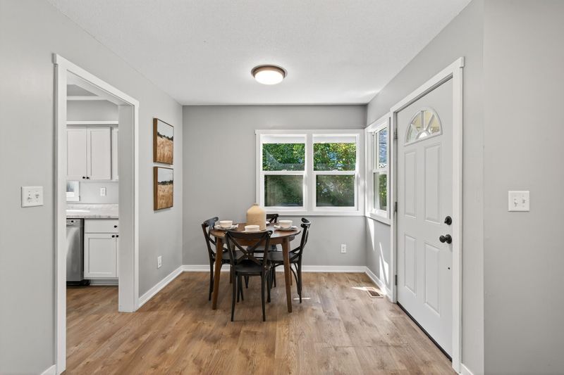 1828 Whitaker St, White Bear Lake, MN 55110