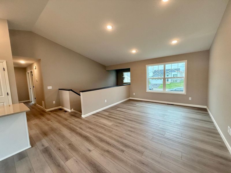 8757 147th Ave NW, Ramsey, MN 55303