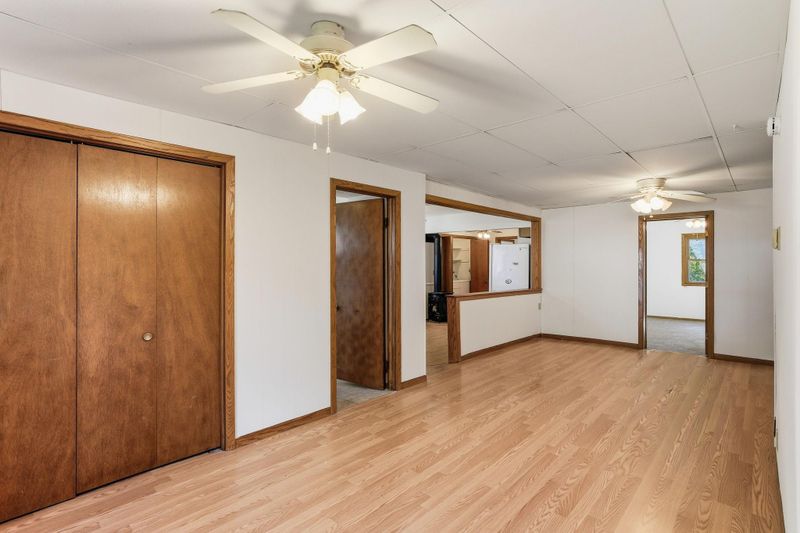 111 Elizabeth St SW, Isanti, MN 55040