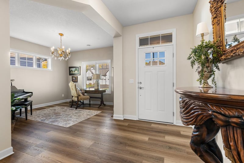 6761 Bellflower Dr, Minnetrista, MN 55331