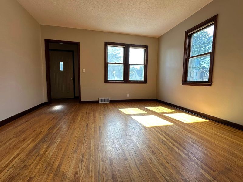 512 Page Ave, North Mankato, MN 56003