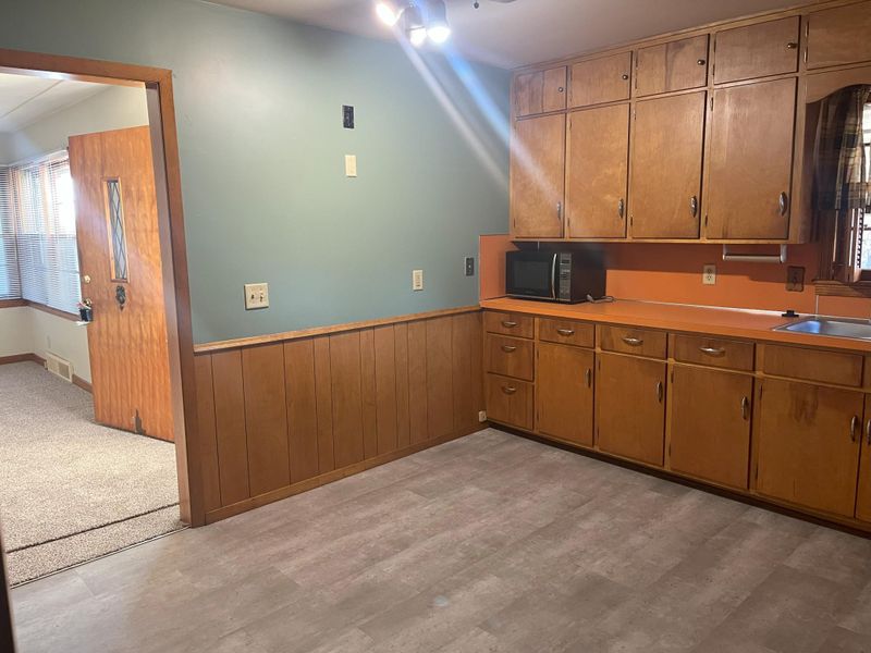 935 Willow St, Fairmont, MN 56031