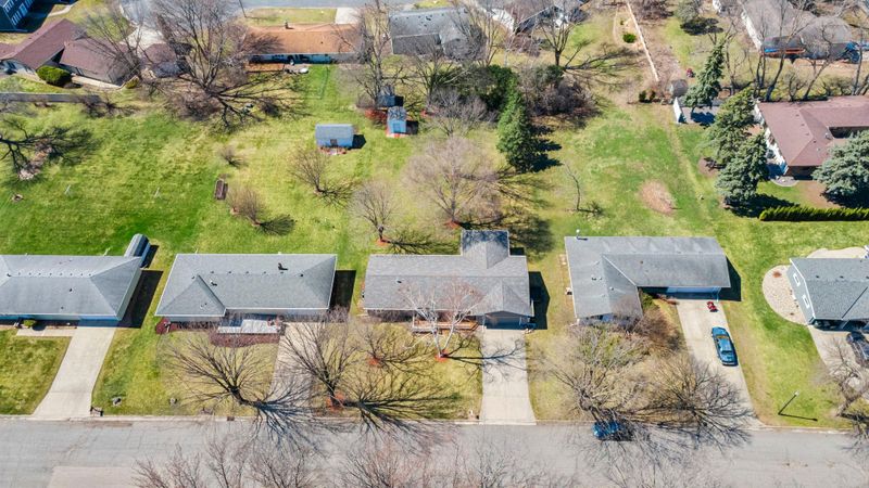 326 Larson St SW, Hutchinson, MN 55350