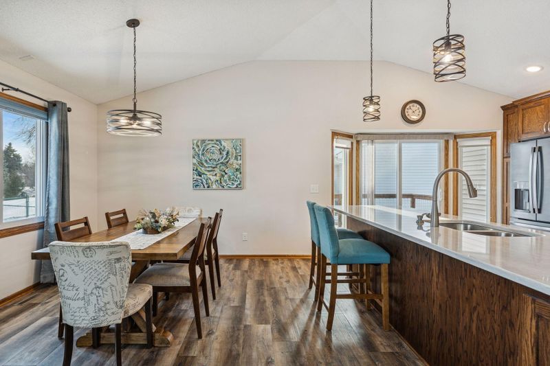 8906 Loch Lomond Blvd, Brooklyn Park, MN 55443