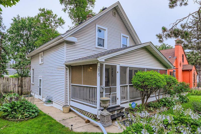3835 Vincent Ave N, Minneapolis, MN 55412