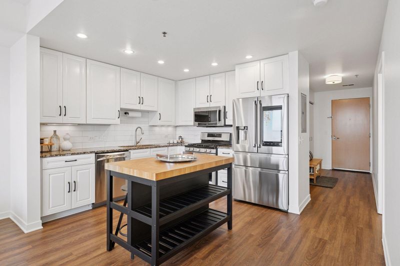 929 Portland Ave #2107, Minneapolis, MN 55404