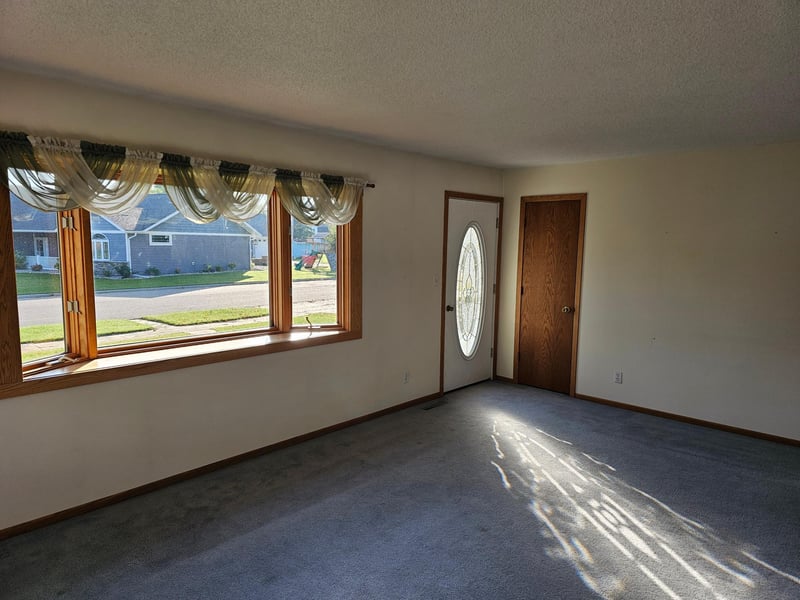 909 Bradford Ave, Argyle, MN 56713