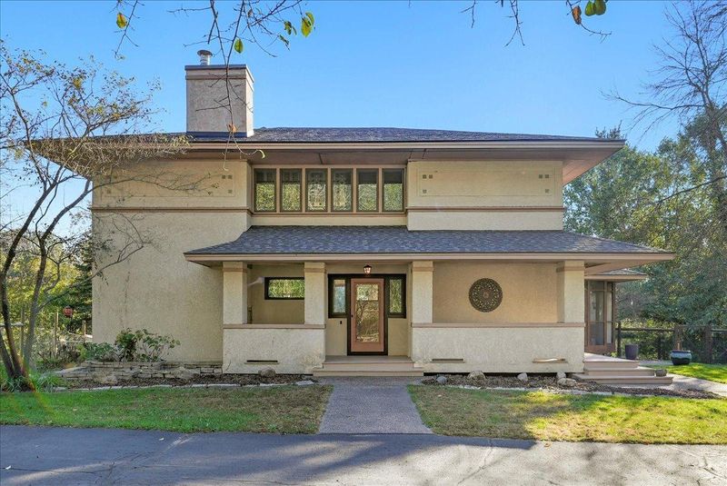 N8724 1020th St, River Falls, WI 54022