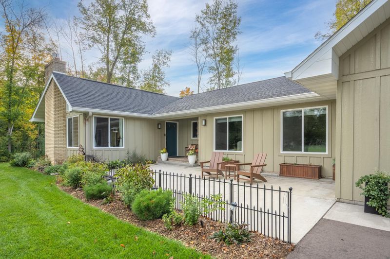 320 Griffin St E, Amery, WI 54001