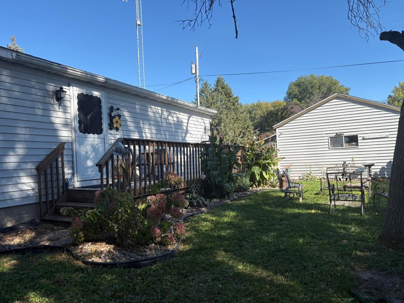 135 5th Ave NW, Elgin, MN 55932