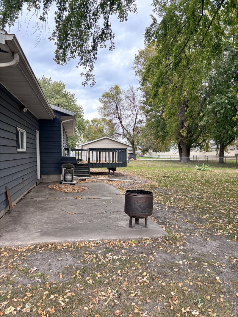 232 7th St N, Kandiyohi, MN 56251