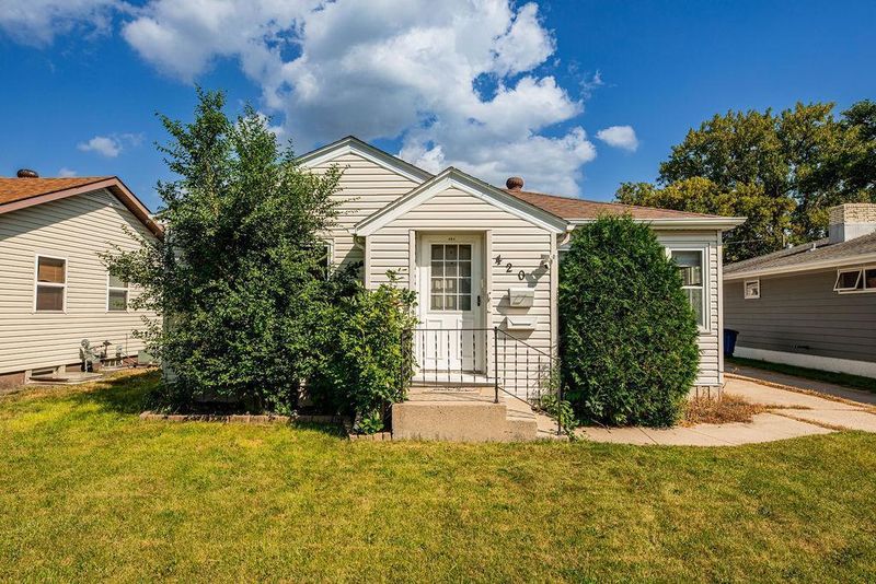 420 17th St N, Moorhead, MN 56560