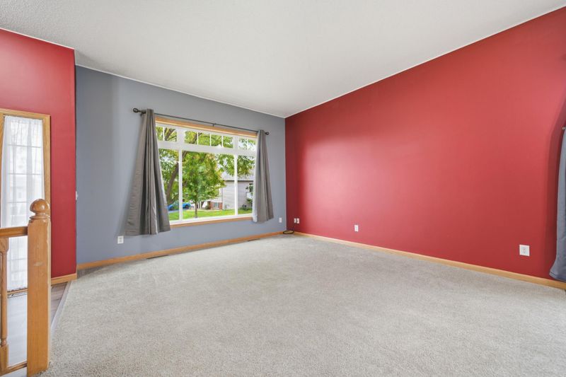 1513 Senate Ln, Northfield, MN 55057