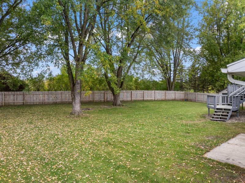 321 Parkview Curve, Zumbrota, MN 55992