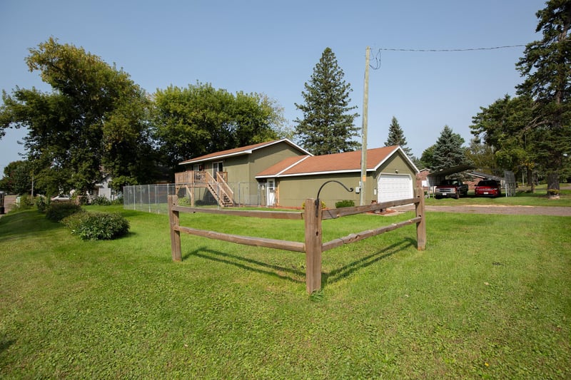 207 1st Ave E, Milltown, WI 54858