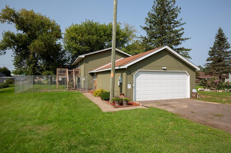 207 1st Ave E, Milltown, WI 54858