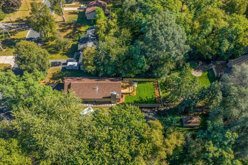 670 Birch Ln S, Shoreview, MN 55126