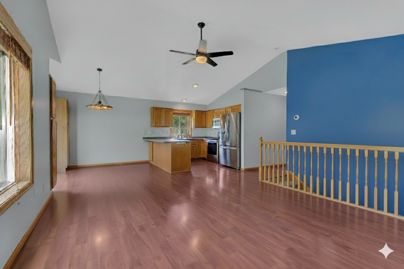 10832 96th St, Milaca, MN 56353