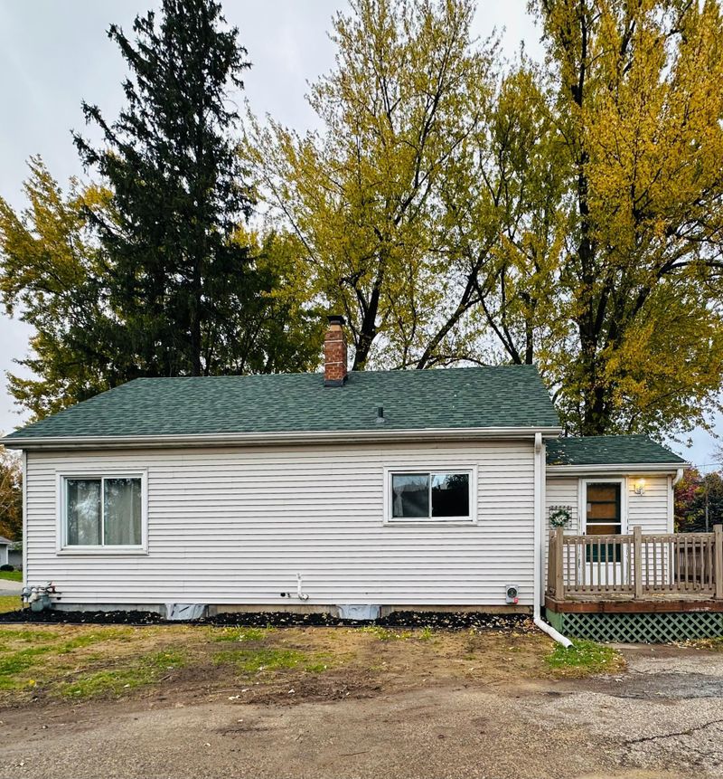 338 Birch St N, Cambridge, MN 55008