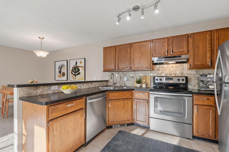 2654 Brookdale Ln, Brooklyn Park, MN 55444