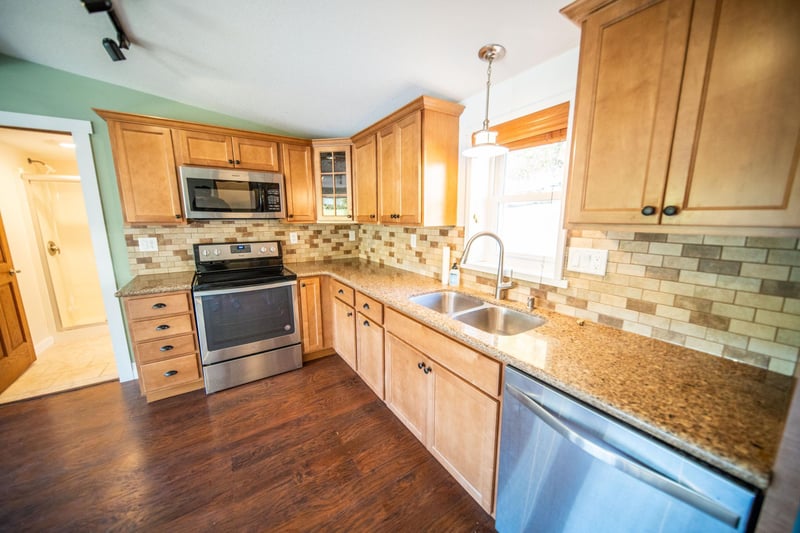 170 Fisherman Dr NW, Oronoco, MN 55960