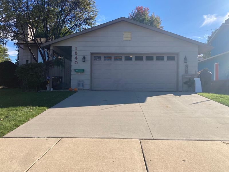 1840 36th St NW, Rochester, MN 55901