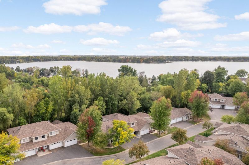 1262 Island Dr, Forest Lake, MN 55025