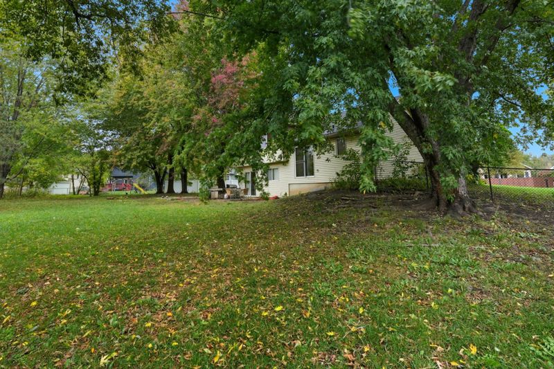 9603 82nd St S, Cottage Grove, MN 55016