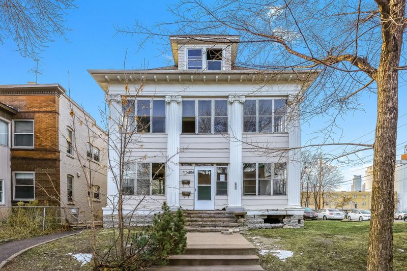 504 University Ave SE, Minneapolis, MN 55414