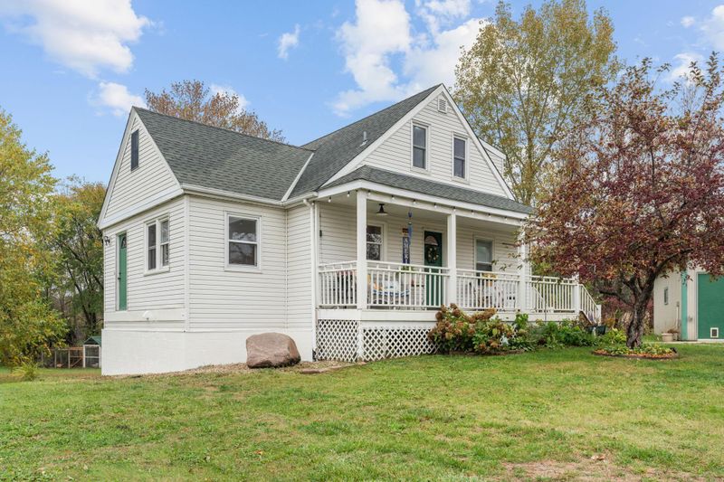 8486 Acacia Ave NE, Monticello, MN 55362