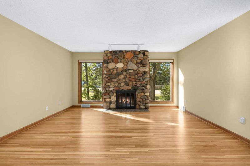 1111 E Old Shakopee Rd, Bloomington, MN 55420