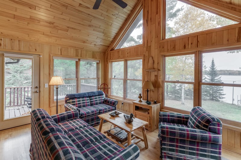 3469 8th Ave NW, Hackensack, MN 56452
