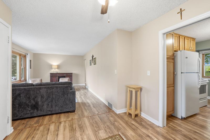 854 Rogers Row, Faribault, MN 55021