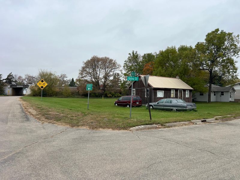 103 5th St, Hawley, MN 56549