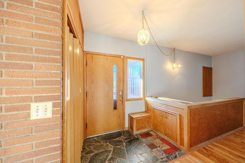227 14th St NE, Bemidji, MN 56601
