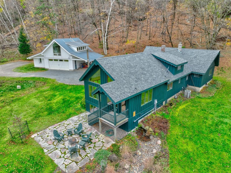16250 Saint Croix Trl N, Marine On Saint Croix, MN 55047