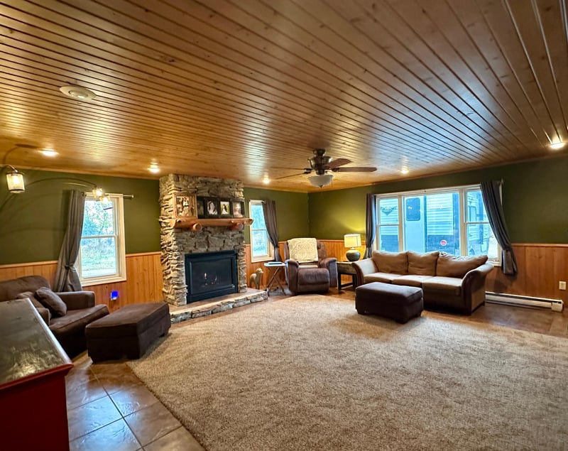 25773 Ahlers Ave, Adrian, MN 56110