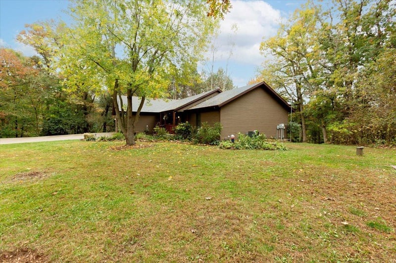 E6858 871st Ave, Colfax, WI 54730