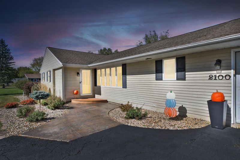 2100 16th Ave SW, Austin, MN 55912