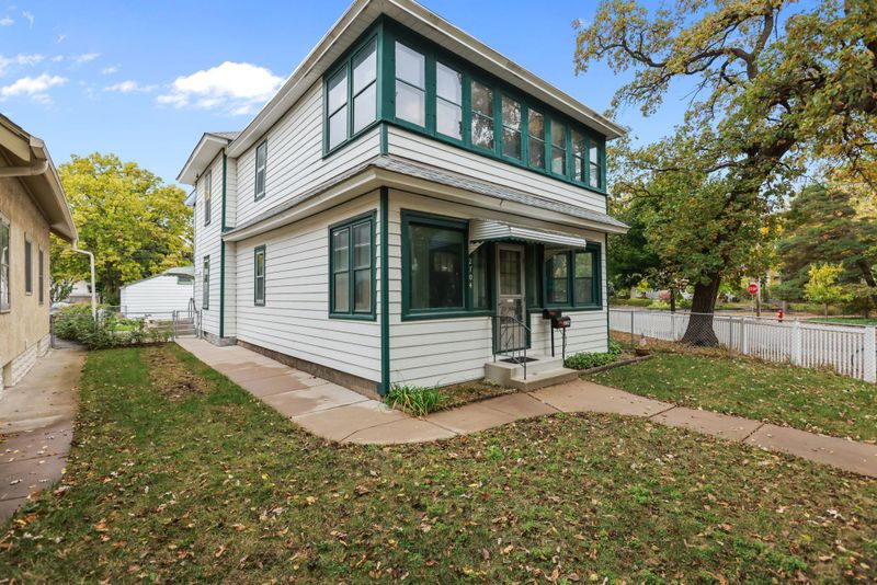 2704 41st Ave S, Minneapolis, MN 55406