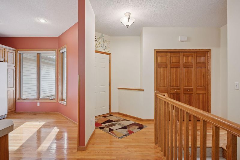 9228 Archer Ln N, Maple Grove, MN 55311