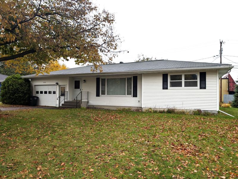 1312 Beyer Dr, International Falls, MN 56649