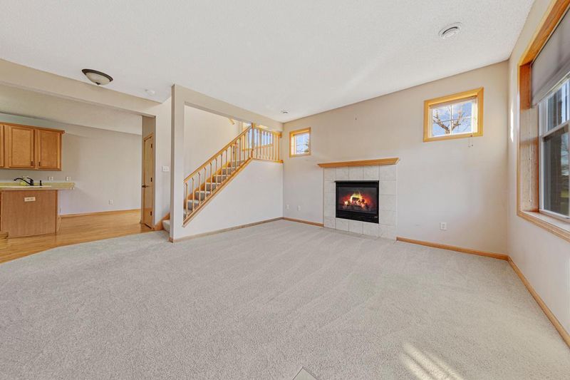 1574 Independence Dr #701, Northfield, MN 55057