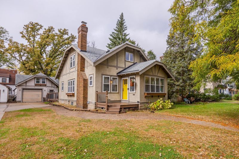 4082 Brookside Ave, Saint Louis Park, MN 55416