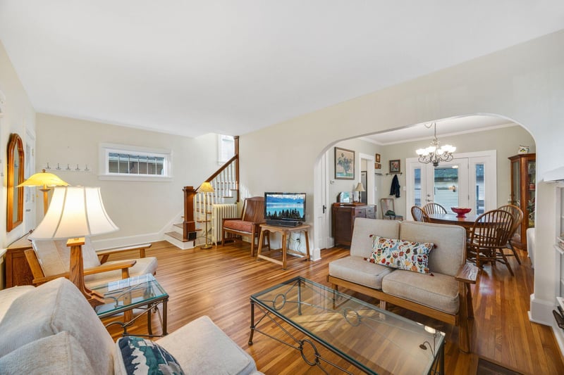 1125 Argyle St, Saint Paul, MN 55103
