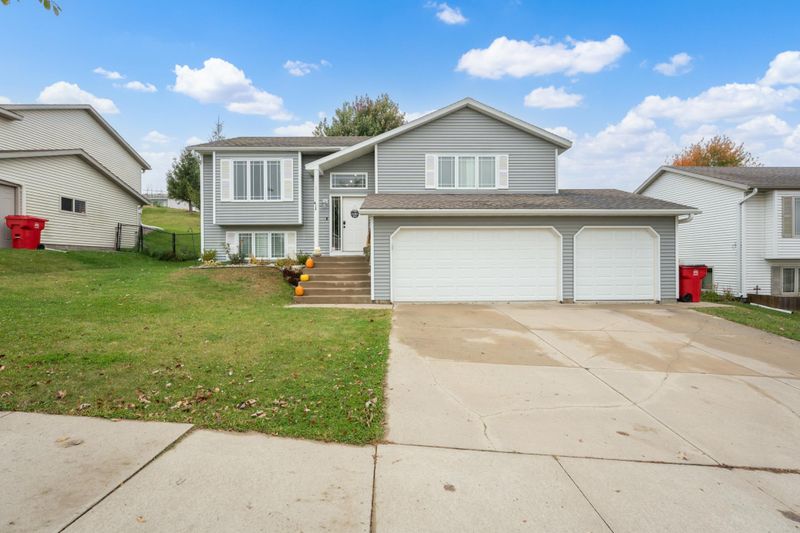 5307 55th Ave NW, Rochester, MN 55901