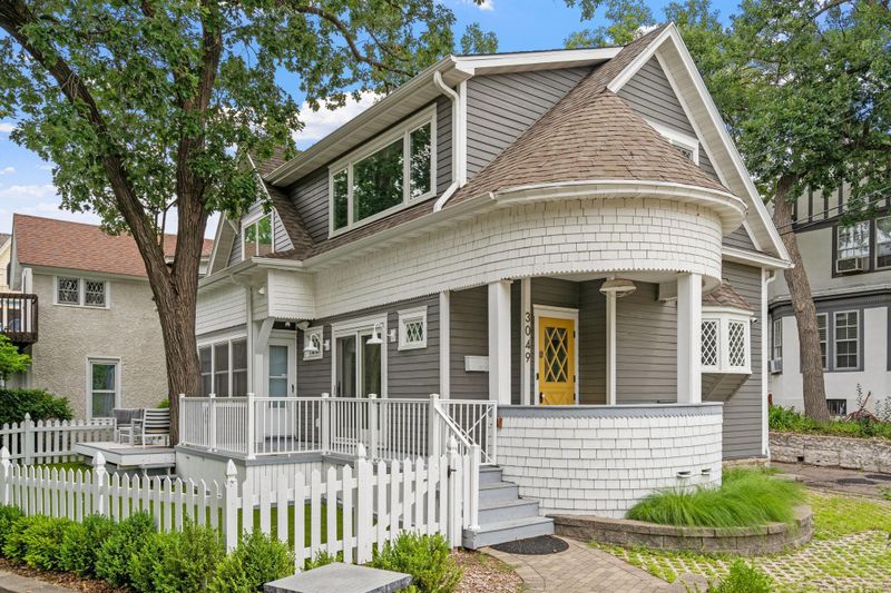 3049 E Bde Maka Ska Pw, Minneapolis, MN 55408