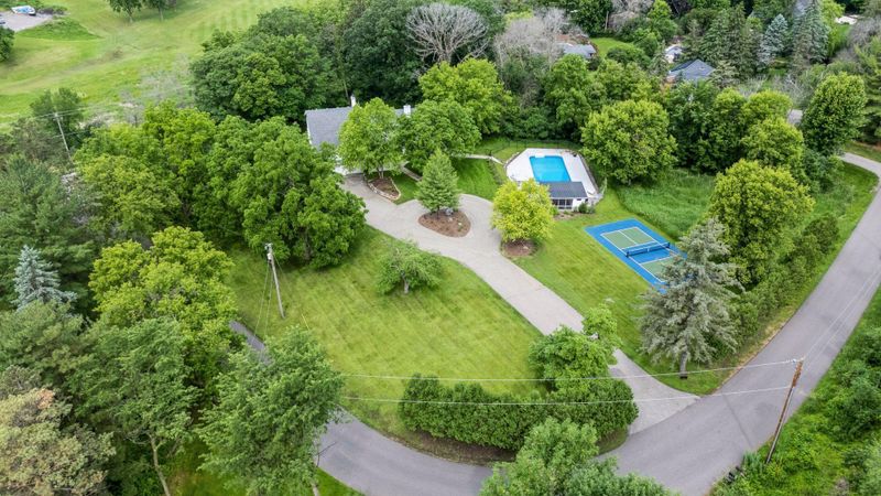 145 Smith Ave, Wayzata, MN 55391